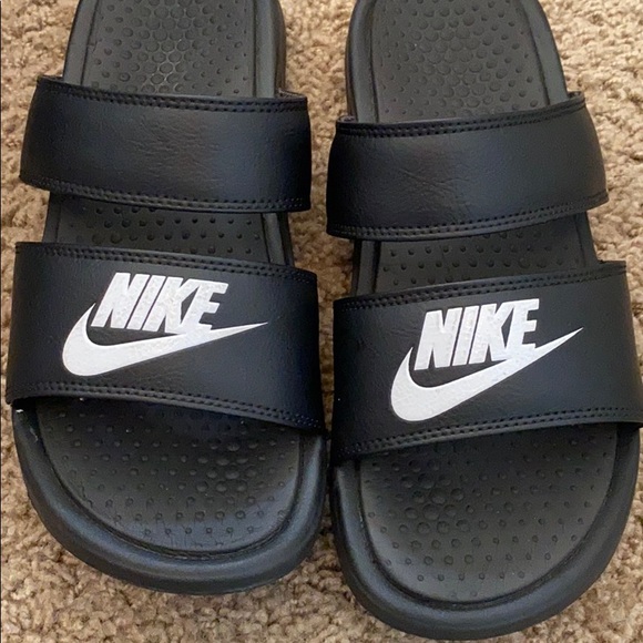 cheap nike slippers